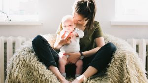 Jako OSVČ vás U Mutumutu nezařadíme do vyšší sazby jako jiné pojišťovny. Pro živnostníky i zaměstnance máme stejné podmínky, bez rozdílu.